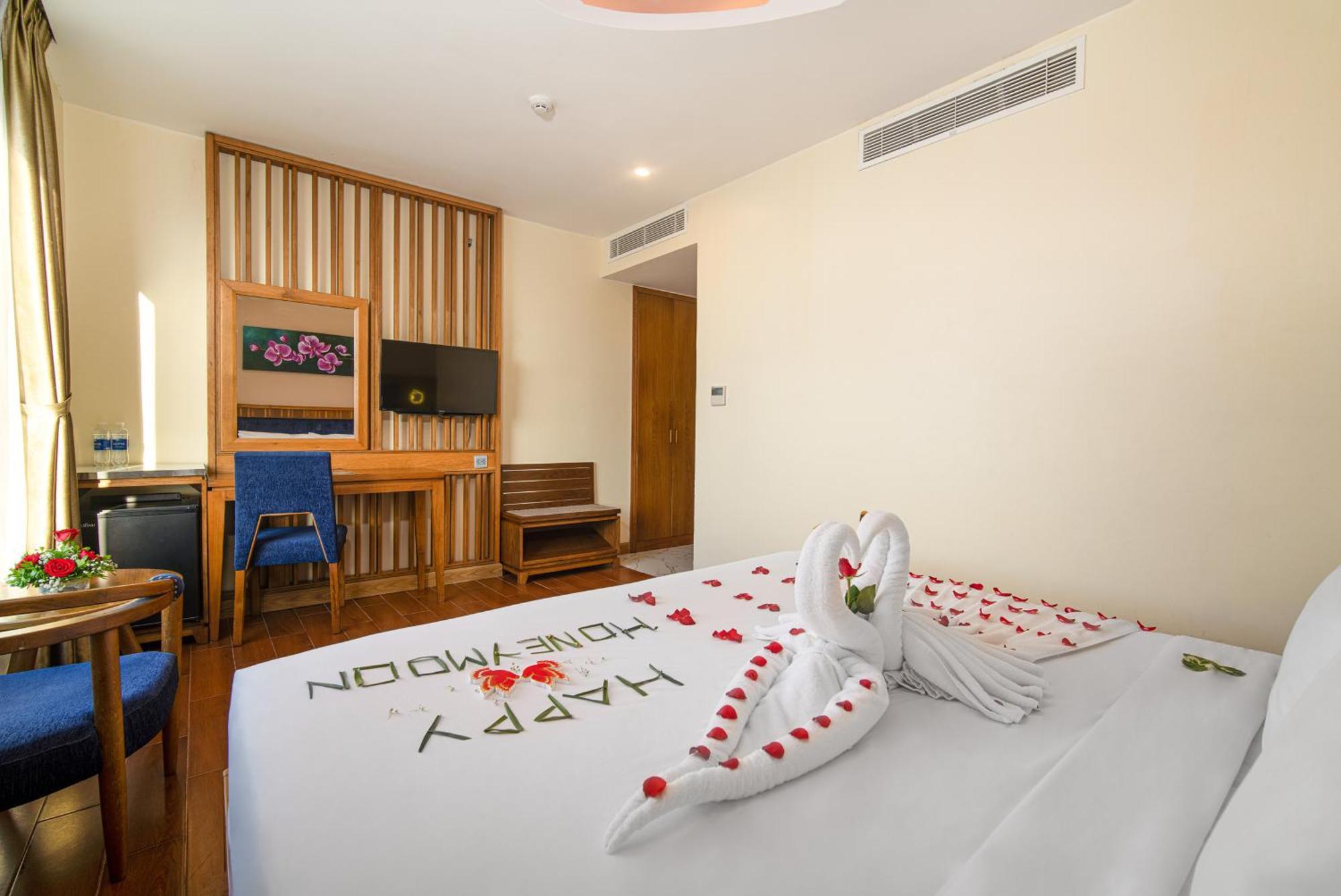 Hotel Fivitel King Da Nang Esterno foto